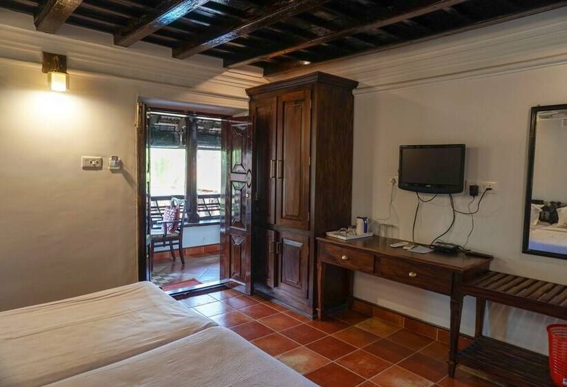 高级大房间, Kumarakom Tharavadu   A Heritage Hotel, Kumarakom