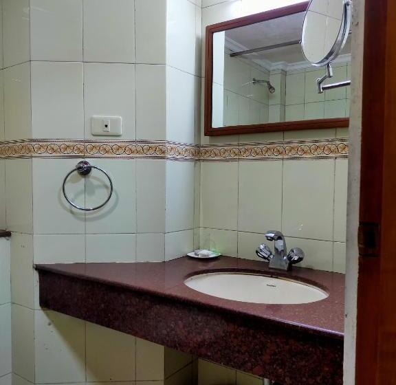 Номер Стандарт, Preethi Classic Towers