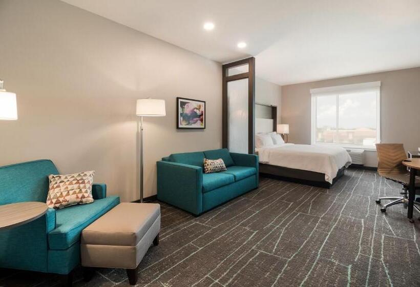 带大床的套房, Holiday Inn & Suites   Mt Juliet Nashville Area, An Ihg