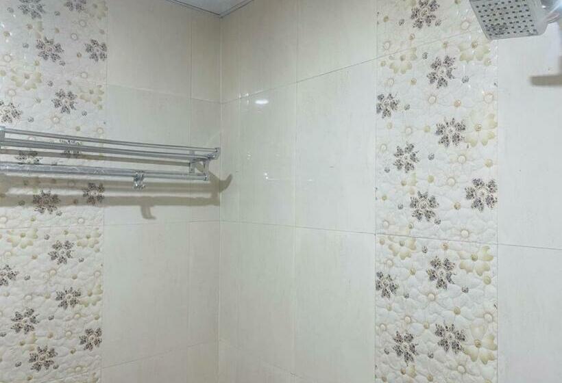 Номер Deluxe, Royal Excellency Inn