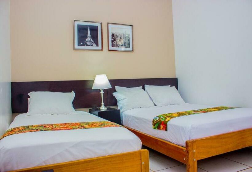 Номер Стандарт, Hostal Centrika