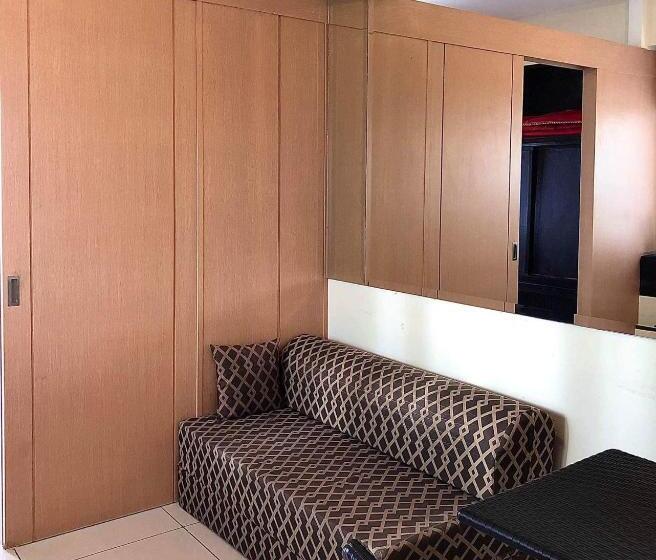 جناح عائلي, Wind Staycation Suites