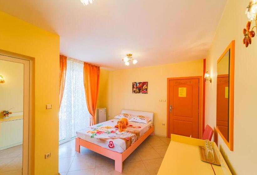 סוויטה משפחתית, Boutique Guest House  Sofia
