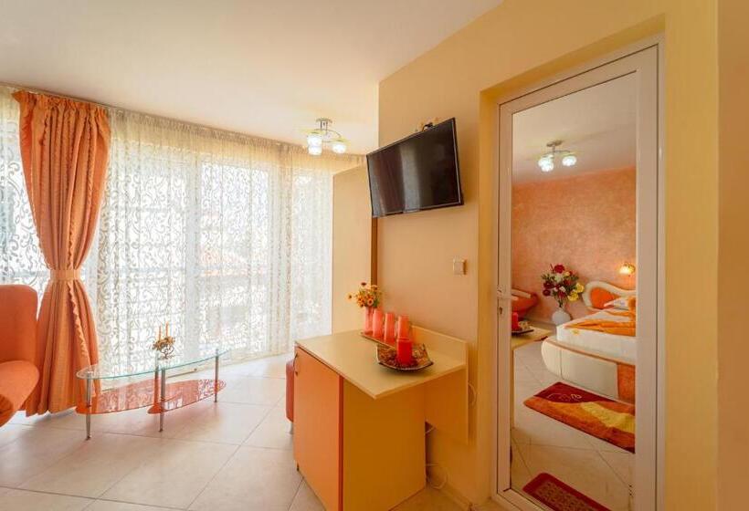 חדר דלוקס עם מרפסת, Boutique Guest House  Sofia
