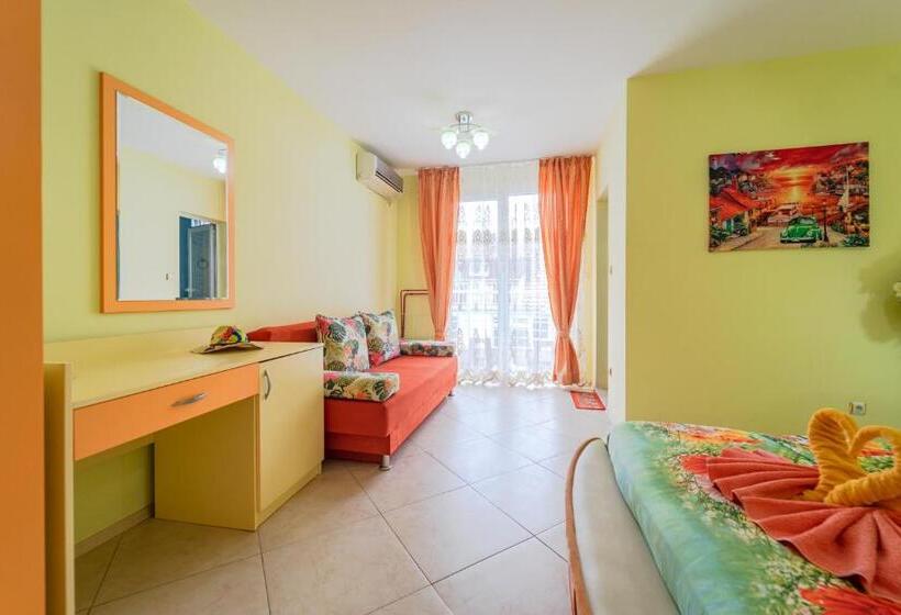 חדר משפחתי, Boutique Guest House  Sofia