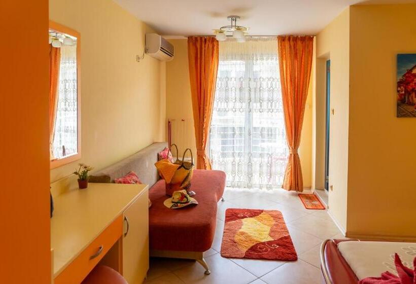 חדר משפחתי, Boutique Guest House  Sofia