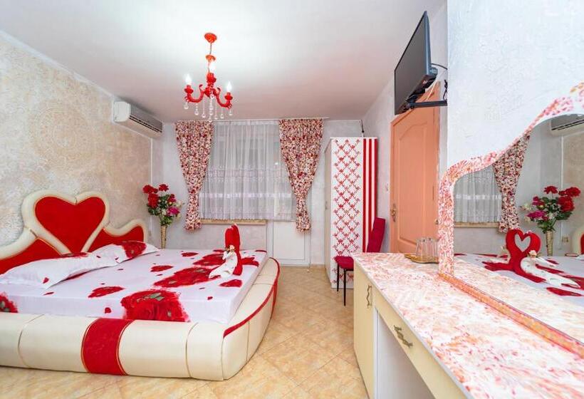 חדר אקונומי לשלושה, Boutique Guest House  Sofia