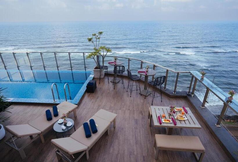 Номер Стандарт, Maradha Colombo