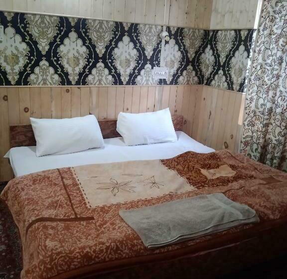 חדר דלוקס, Rainbow Palace Pahalgam