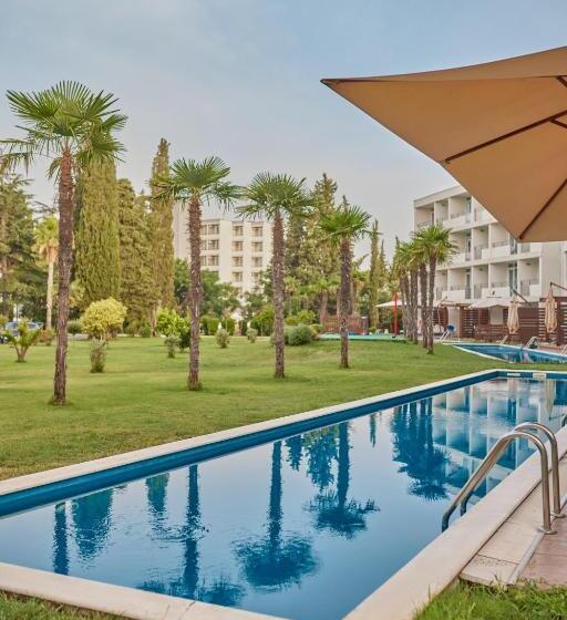 سوییت با استخر, Azul Beach Resort Montenegro By Karisma   All Inclusive