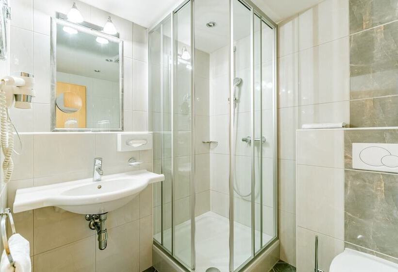 Классический Номер, Huberhof