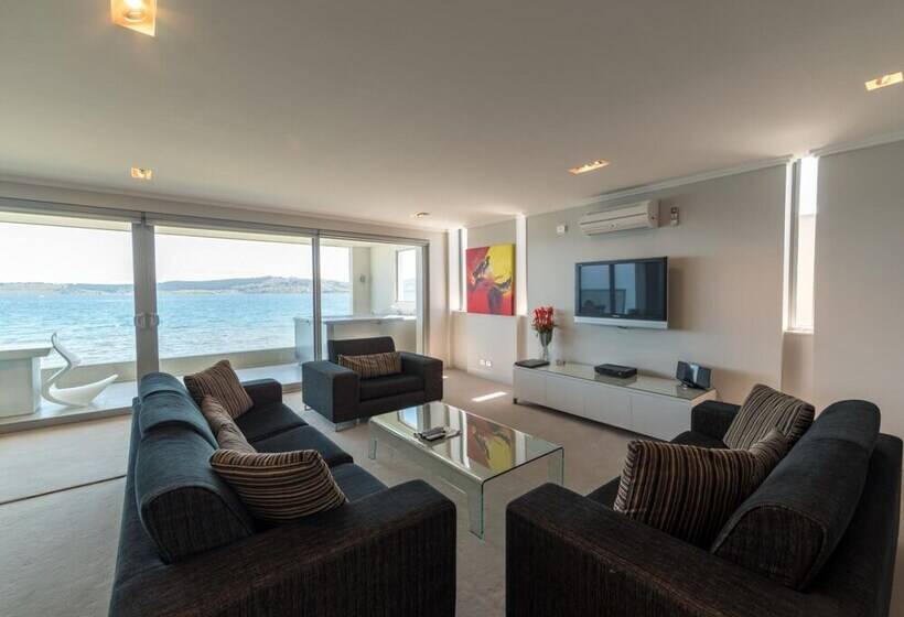 Апартаменты 4 Спальни, Sacred Waters Taupo
