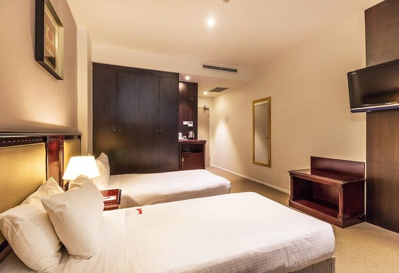 스탠다드 룸, The Clarence Hotel Sydney