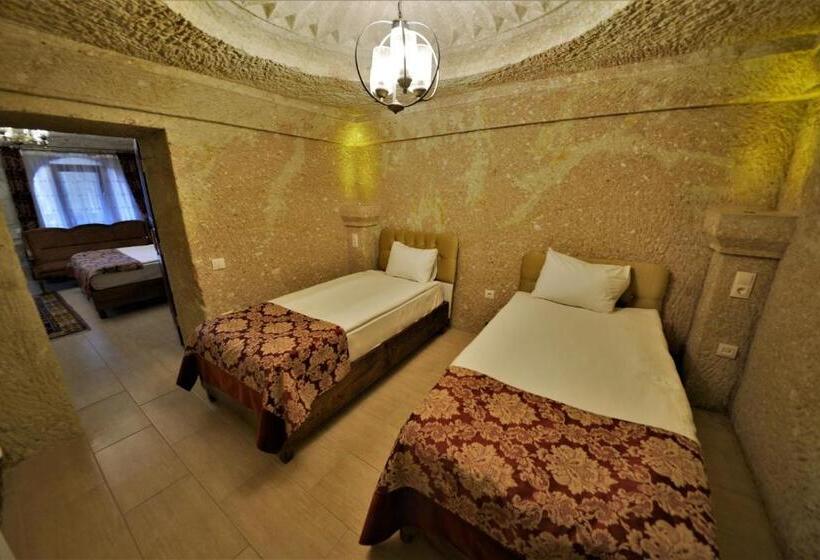 Quarto Familiar, Dedeli Konak Cave