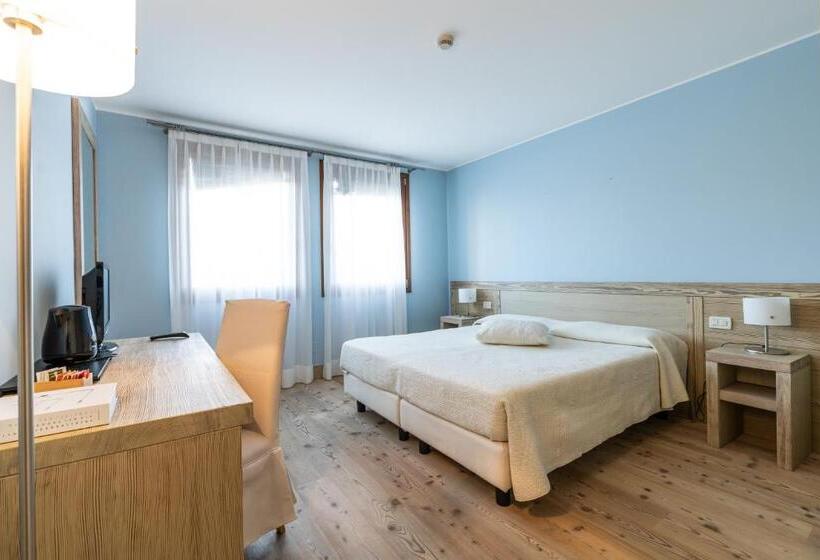 标准间, Accademia Vine Lodge