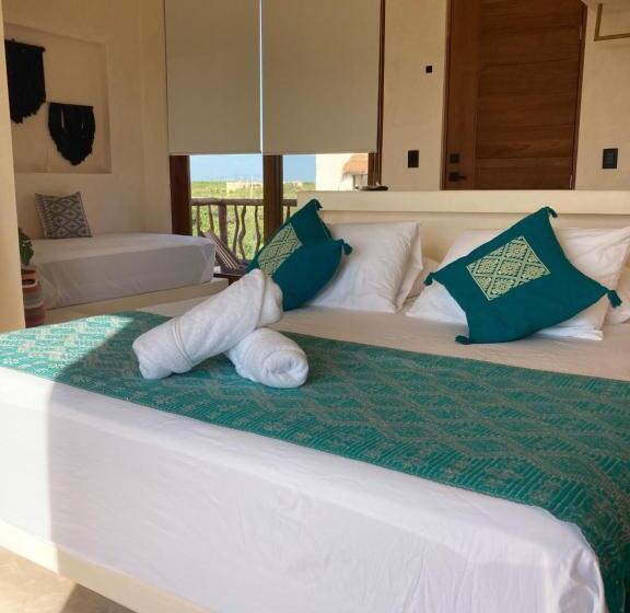 Deluxe Suite King Bed, Tikul Hotel Boutique