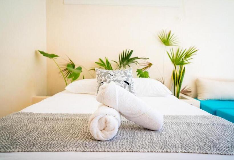 سوییت, Tikul Hotel Boutique