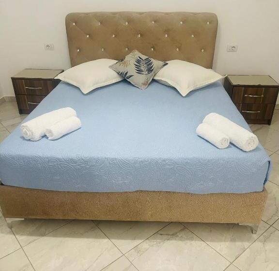Трехместный Номер Deluxe, Kred