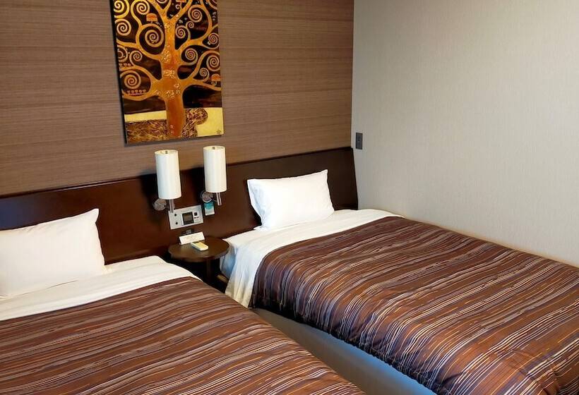 Номер Стандарт, Route Inn Mitokenchomae