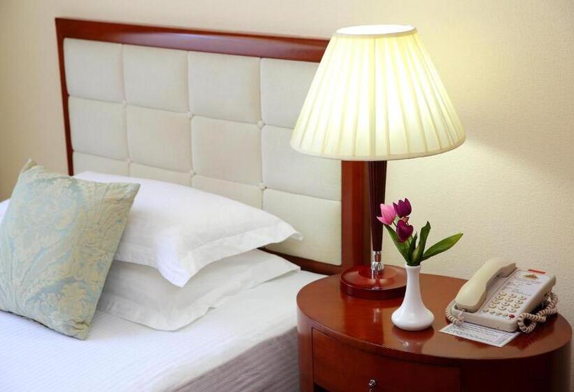 اتاق استاندارد یک نفره, Park Hotel Bishkek