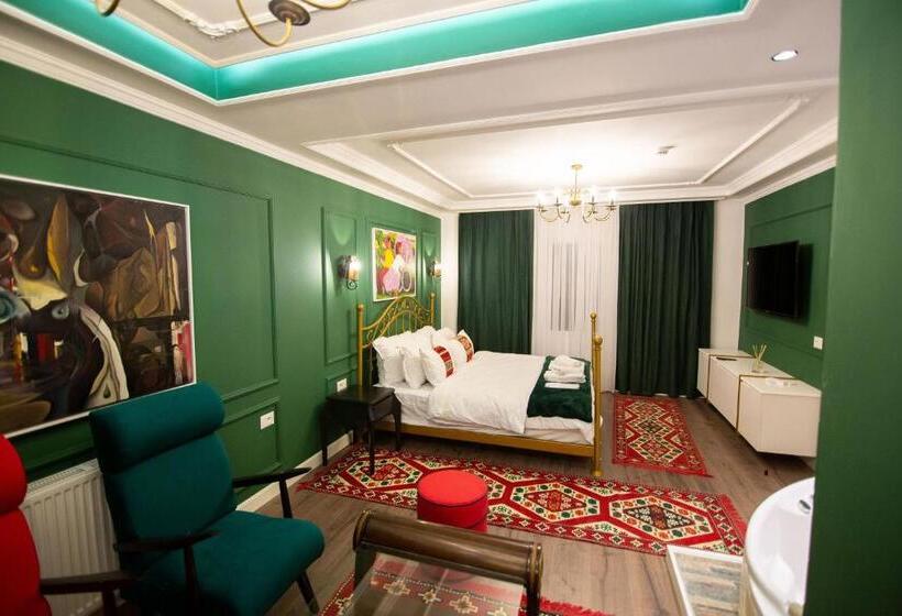 带大床的高级房间, Boutique Hotel Kooperativa