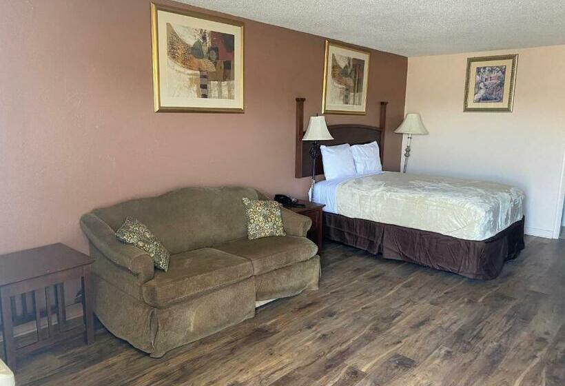 이코노미 룸, Luxury Inn