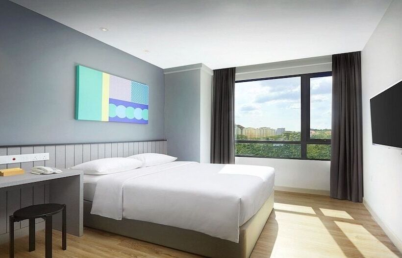 استودیوی استاندارد با تخت دو نفره بزرگ, Komune Living & Wellness In The Park