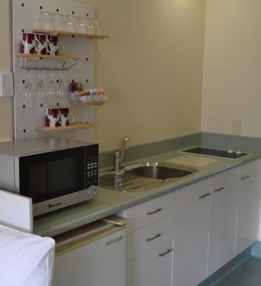 Номер Стандарт с Гидромассажем, Colonial Lodge Motel