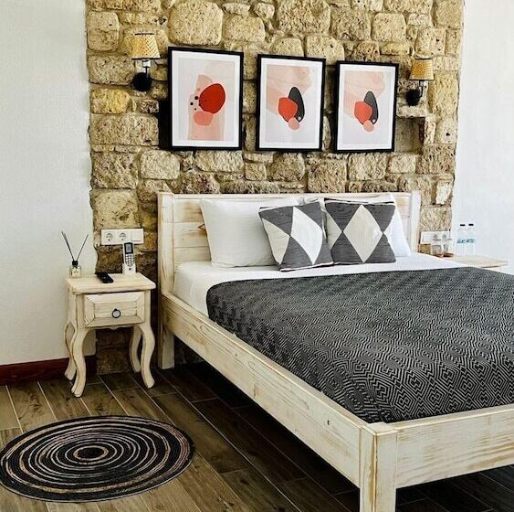 اتاق لوکس, Alacati Lulja