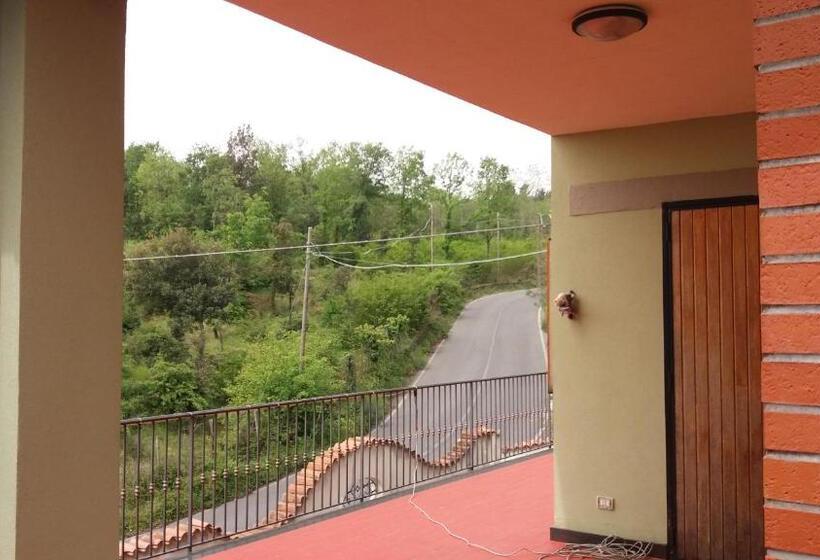 اتاق استاندارد یک نفره, B&b Le Tre Rose Di Maria