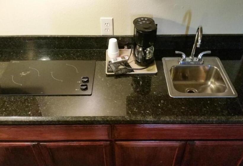 Номер Deluxe, Blue Bay Inn And Suites
