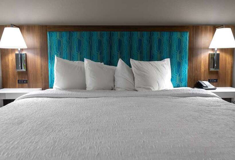 Номер Стандарт, Doubletree By Hilton Lubbock  University Area