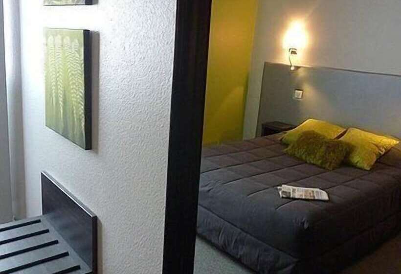 Номер Стандарт, Hôtel Le Glacier