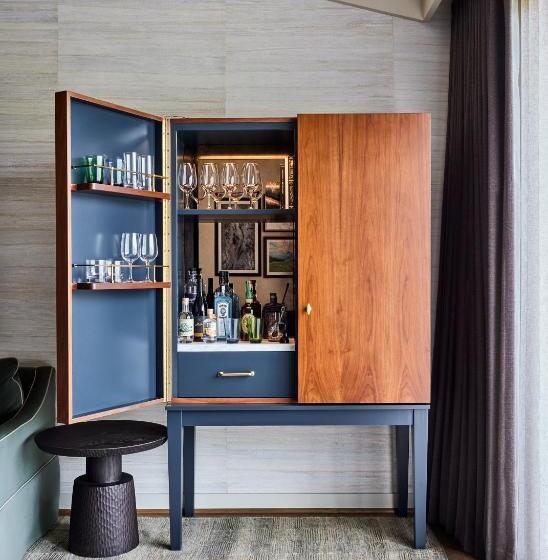Люкс, Rosewood Sand Hill
