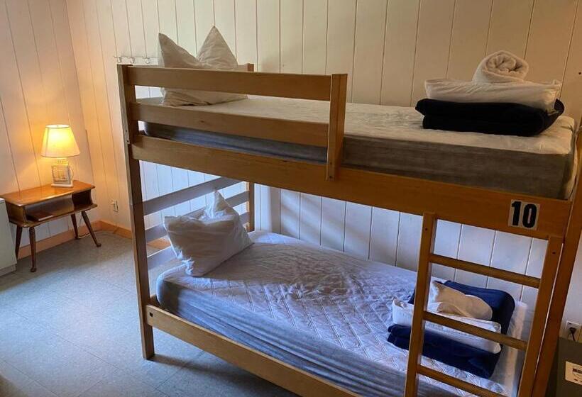 Кровать в Общей Комнате, Hi Martha S Vineyard   Hostel
