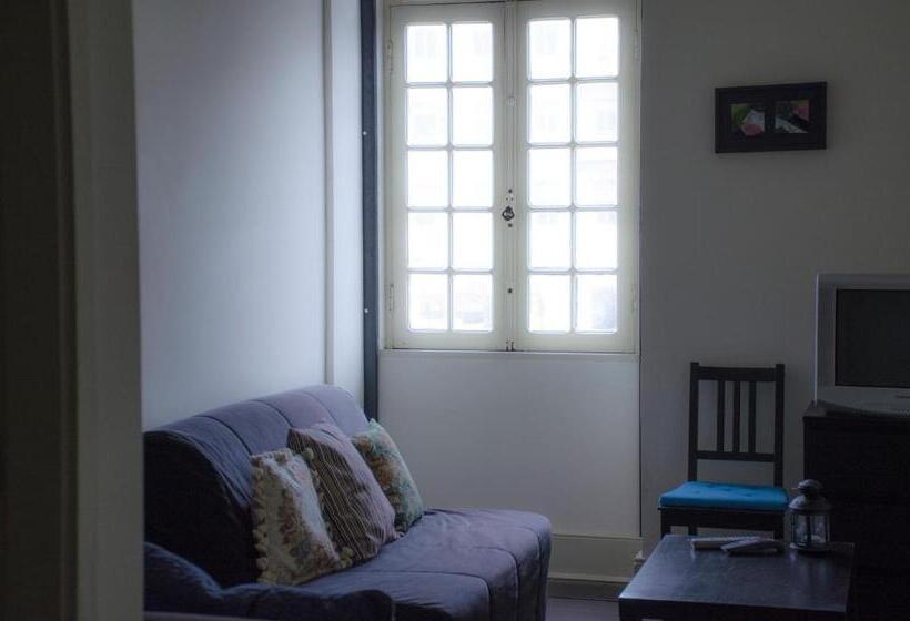 Семейные Апартаменты, Alameda Guest House 1