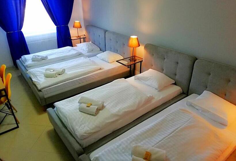 スタンダード４人部屋, Great Polonia Wrocław City Center
