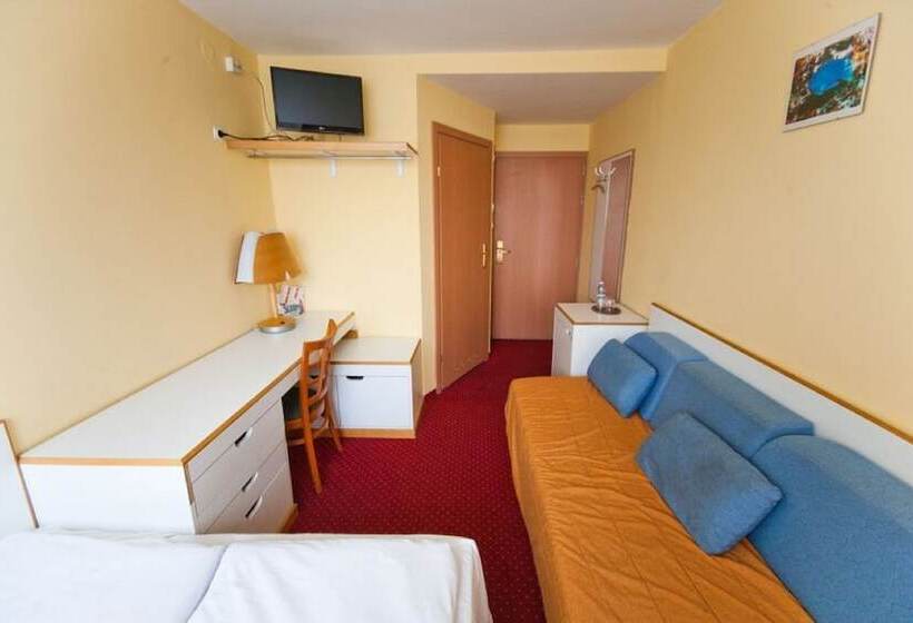 Номер Стандарт Индивидуальный, Hostel Malinowski City