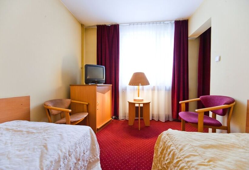 Номер Стандарт, Hostel Malinowski City