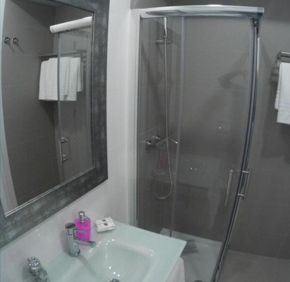 Quarto Triplo Superior, Pensao Estacao Central