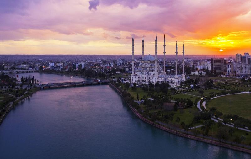 اتاق کلاسیک با تخت دونفره, Sheraton Grand Adana