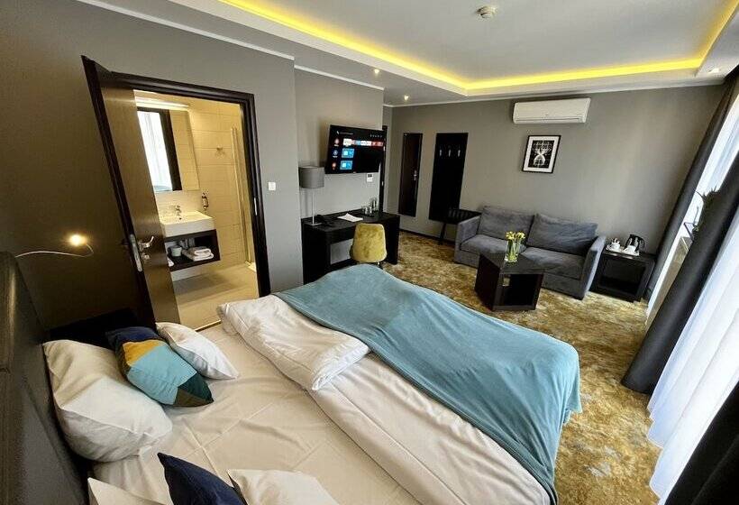 Quarto Superior, Malta Premium