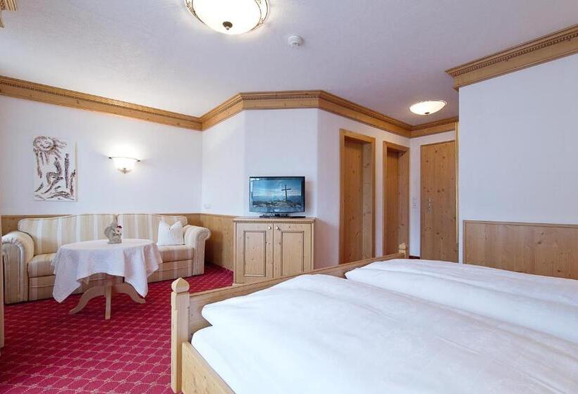 Семейный Номер, Englhof