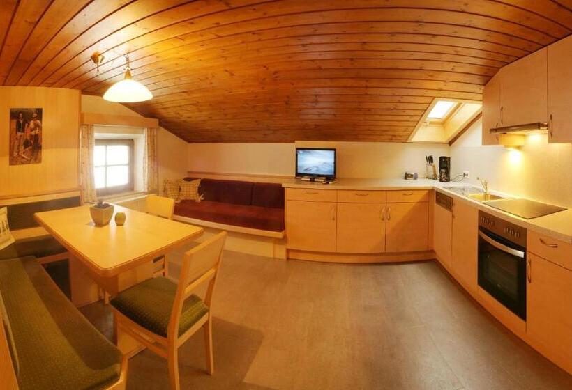 Апартаменты 3 Спальни, Tobadillerhof