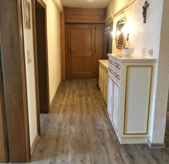 Апартаменты 2 Спальни, Gasthof Enzian