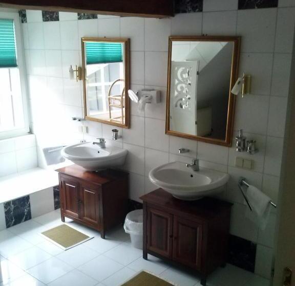 Семейные Апартаменты, Stadthotel Kramer