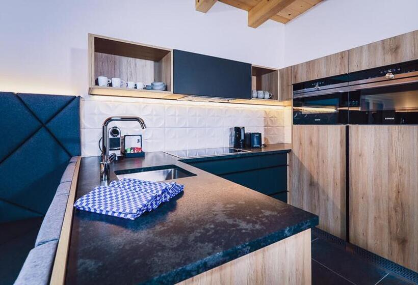 سوئیت دلوکس 3 خوابه, Stockinggut By Avenida Hotel & Residences
