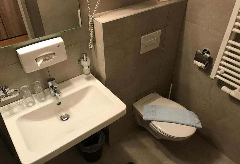 Номер Стандарт, Clubdorf Hotel Alpenrose