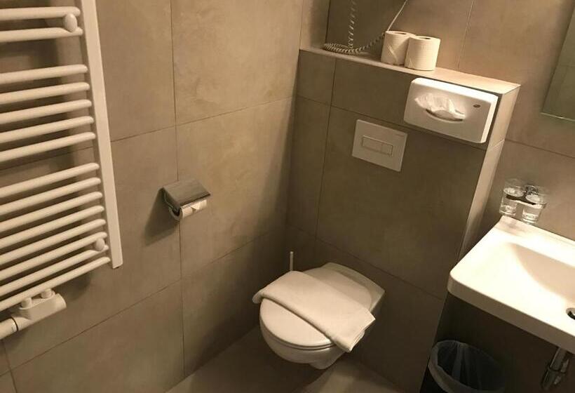 Номер Стандарт Трехместный, Clubdorf Hotel Alpenrose