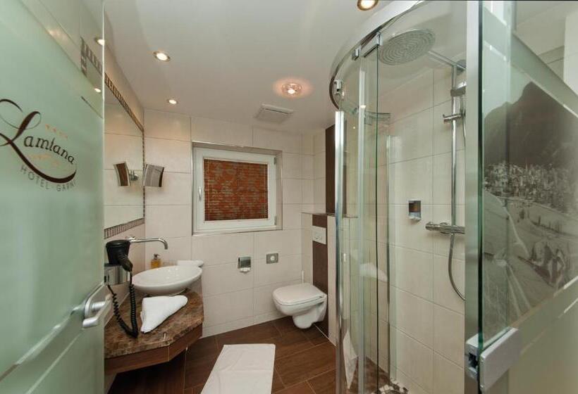 اتاق استاندارد, Lamtana